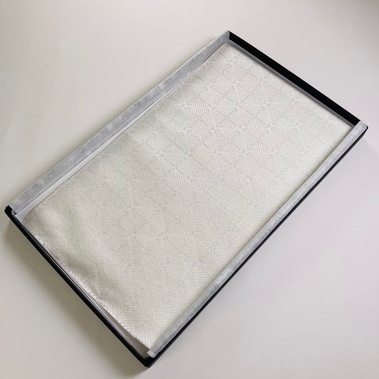 永治屋清左衛門　半衿